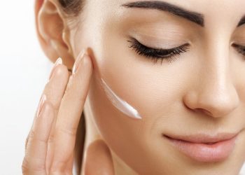 Bí kíp cấp ẩm cho da vào mùa đông hiệu quả cho chị em