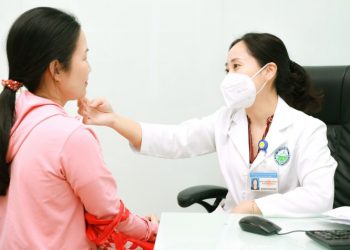 Làn da “già đi” khi bạn nghĩ mình… còn trẻ