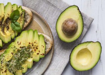 6 loại thực phẩm nên ăn vào buổi trưa để giảm cân