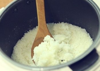 Dùng nồi cơm điện muốn cơm ngon nhất định phải làm đúng điều này