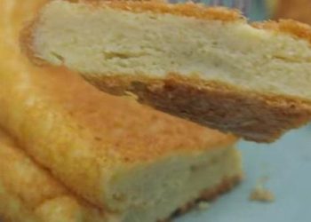 Chỉ cần mỗi 2 quả trứng gà và 10 phút bạn có món bánh trứng tuyệt ngon cho bữa sáng