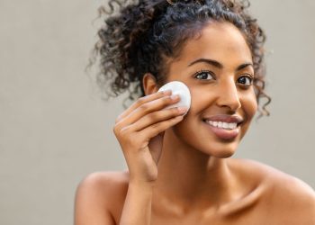 Bạn nên hiểu thế nào về Silicone chứa trong mỹ phẩm? Chúng mang lại lợi ích thế nào cho làn da